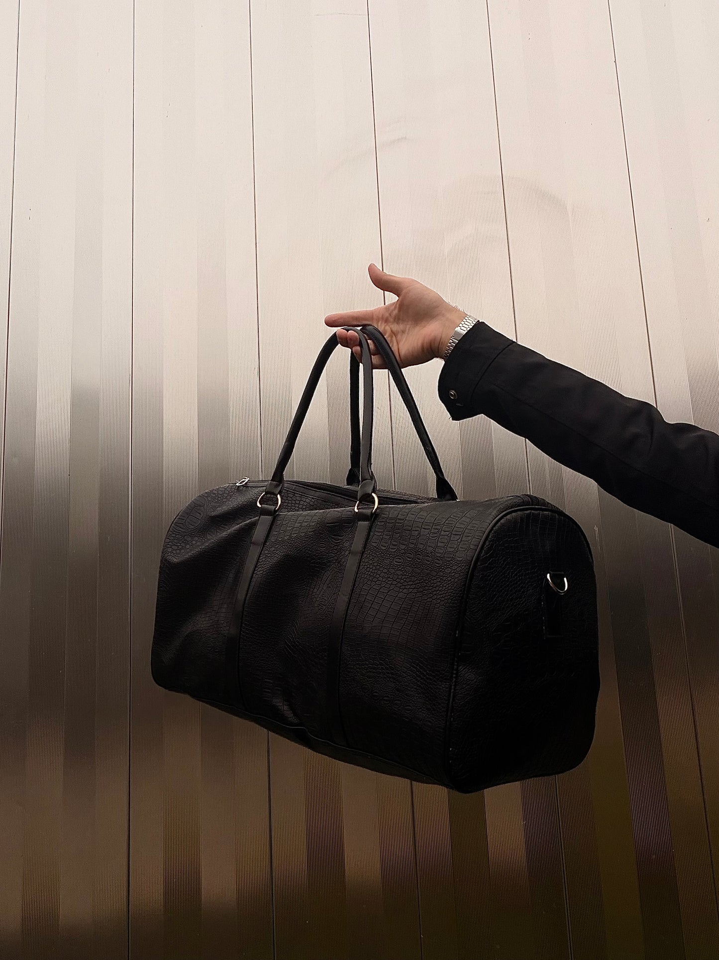 Minimal Croc-Textured Weekender Duffel