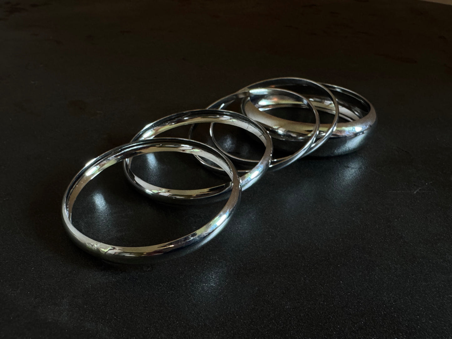 SILVER SET